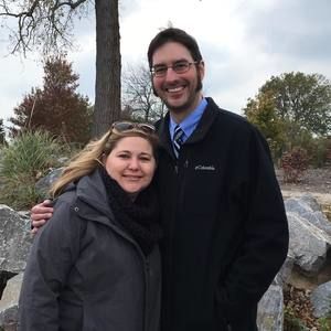 Meet your Posher, Lora